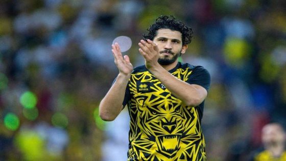 أحمد حجازي يكشف حقيقة زيارة معسكر الأهلي بعد مباراة اتحاد جدة