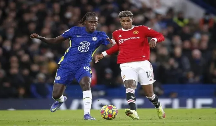 القنوات المفتوحة الناقلة لمباراة مانشستر يونايتد وتشيلسي