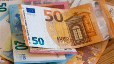 سعر اليورو والدولار اليوم الثلاثاء
