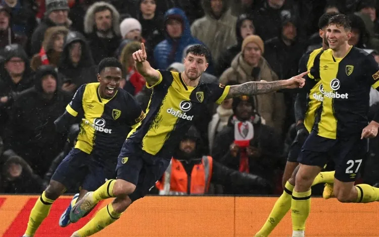  مباراة نوتنجهام وبورنموث في الدوري الإنجليزي