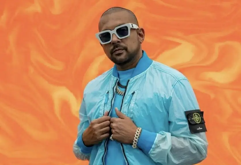 شاهد بث مباشر لحفل شون بول في كوكا كولا أرينا في دبي