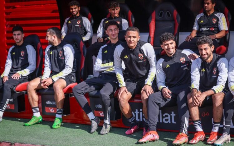 بالأسماء.. كولر يستعين بـ10 لاعبين من قطاع الناشئين في مران الأهلي