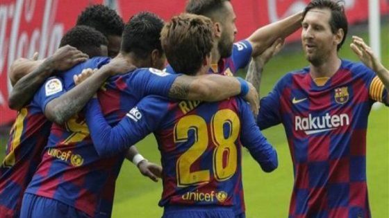 معلق مباراة برشلونة وأوساسونا في كأس السوبر الإسباني