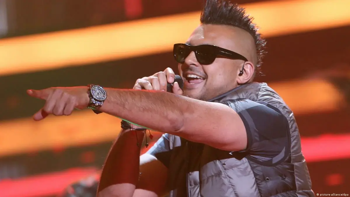 شاهد بث مباشر لحفل شون بول في كوكا كولا أرينا في دبي