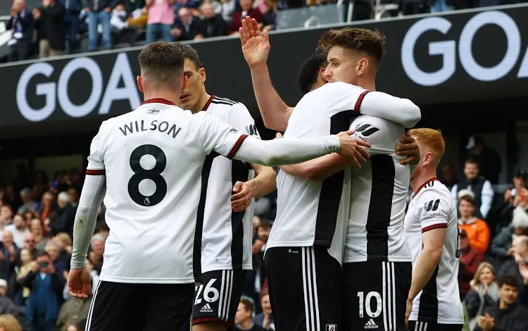  بث مباشر مباراة فولهام وبورنموث