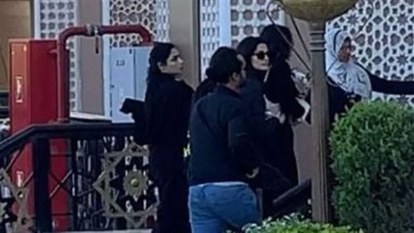 تشييع جثمان والدة تارا عماد