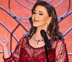 ميادة الحناوي تغني أحبني كما أنا