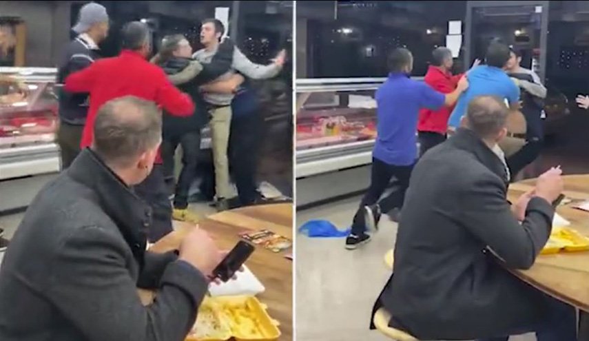 زبون يحدث ضجة كبيرة بسبب