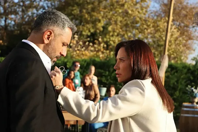 مشاهدة مسلسل الخائن الحلقة 80