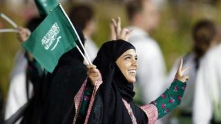 المرأة السعودية تحب هذه الجنسية