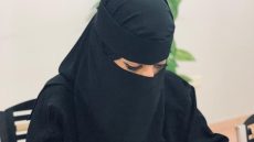 امرأة سعودية تطلب الخلع من زوجها